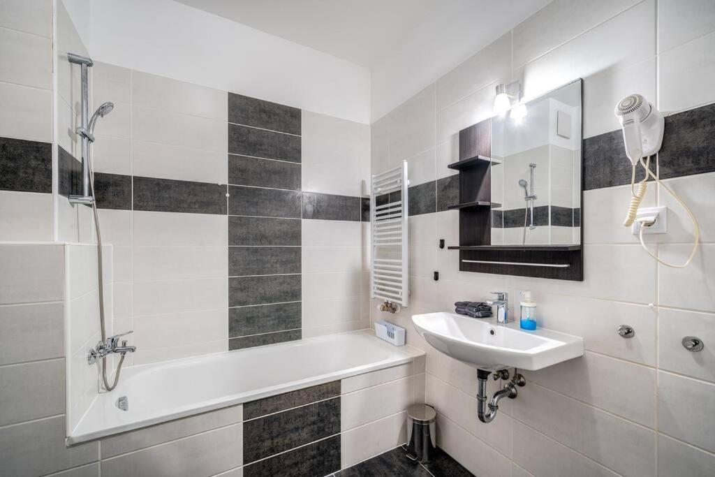 Elagant City Nest Two Budapest Luaran gambar